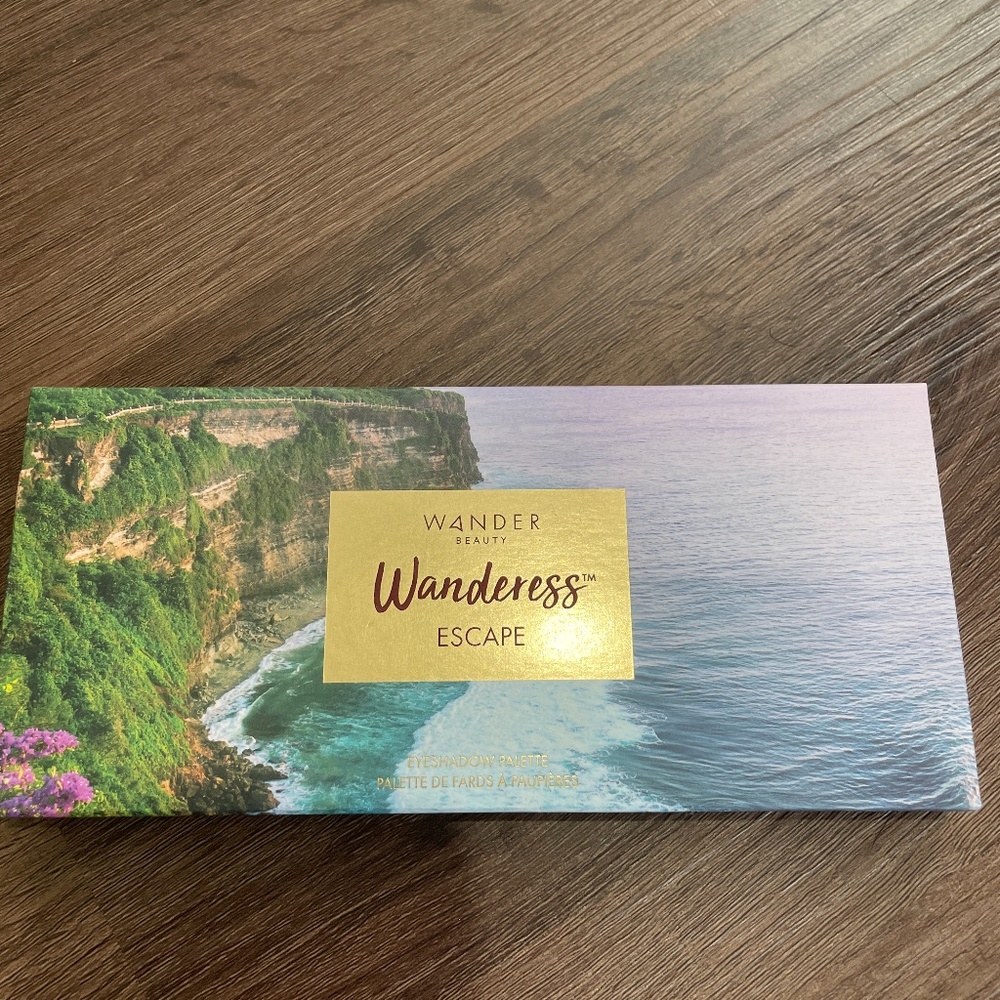 Wanderess escape beauty eye shadow palette